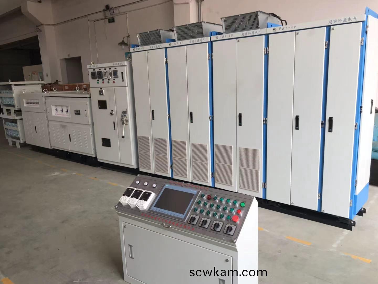 FWK-4P電(dian)鏟變頻(pin)成(cheng)套電(dian)控(kong)設(she)備 (2).jpg